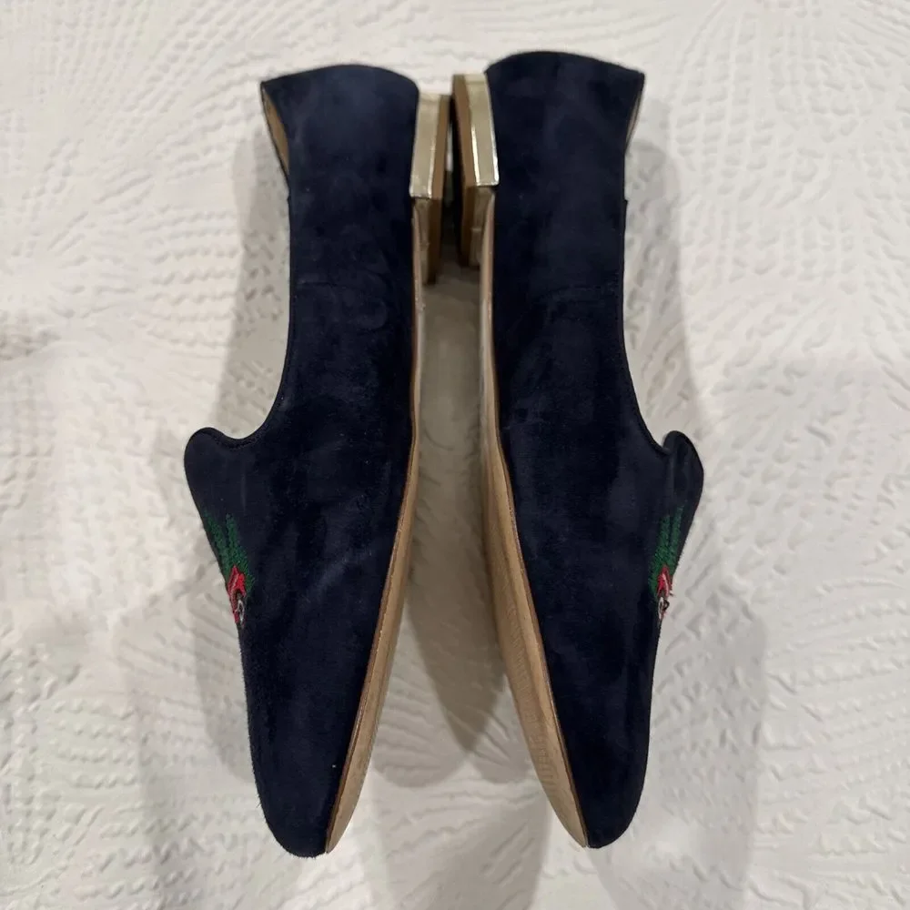 Talbots EUC Ryan Blue Suede RED TRUCK Christmas Holiday Flats Shoes Women's 8 M - Picture 2 of 16